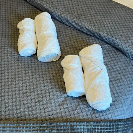 Lägenhet Alojamentos Pando *
